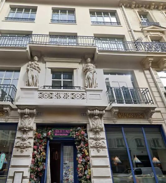 42-44 Rue De Paradis, Paris à louer - Photo de l’immeuble – Image 2 sur 13
