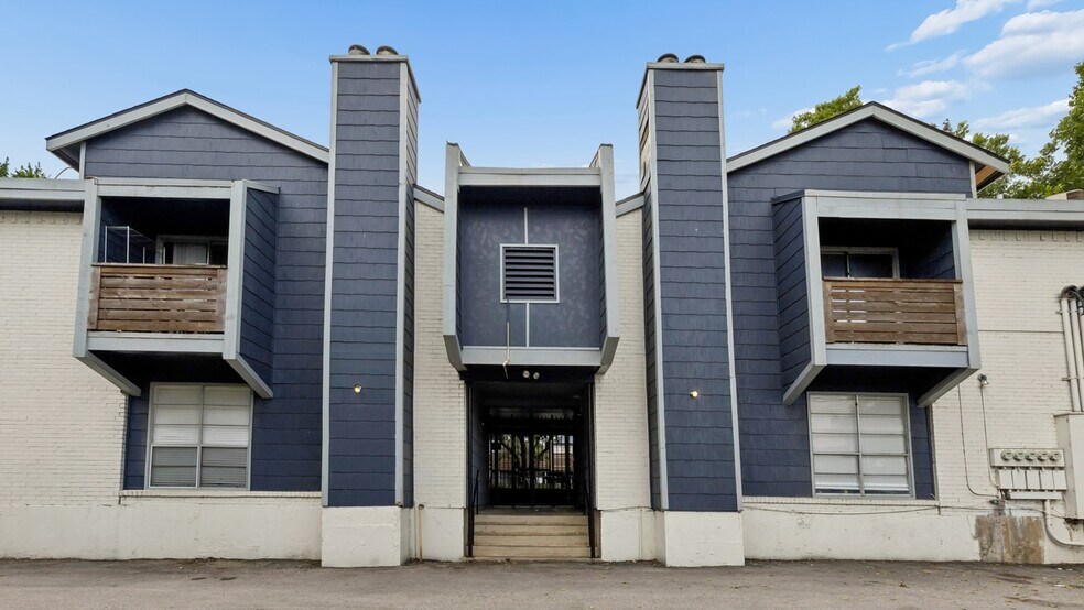 2807 Bachman Dr, Dallas, TX à vendre - Photo de l’immeuble – Image 2 sur 5
