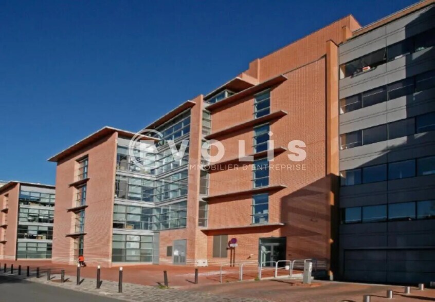 4-10 Rue Truillot, Ivry-sur-Seine à louer - Photo de l’immeuble – Image 1 sur 5