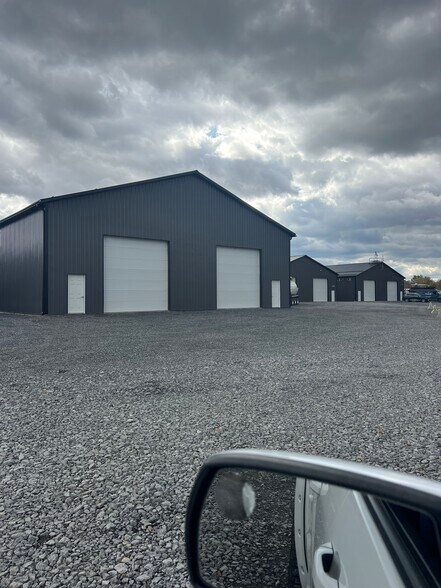 7931 New York 13, Canastota, NY à louer - Photo de l’immeuble – Image 3 sur 17