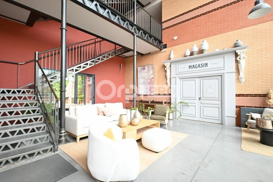 117 Rue Pablo Picasso, Mâcon à louer - Hall d’entrée – Image 3 sur 12