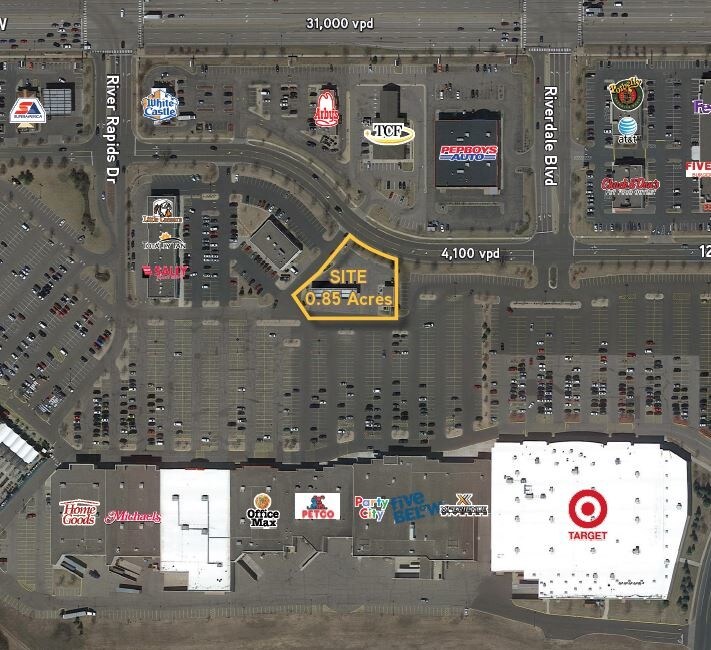 3350 NW 124th Ave, Coon Rapids, MN à vendre Photo de l’immeuble– Image 1 sur 2