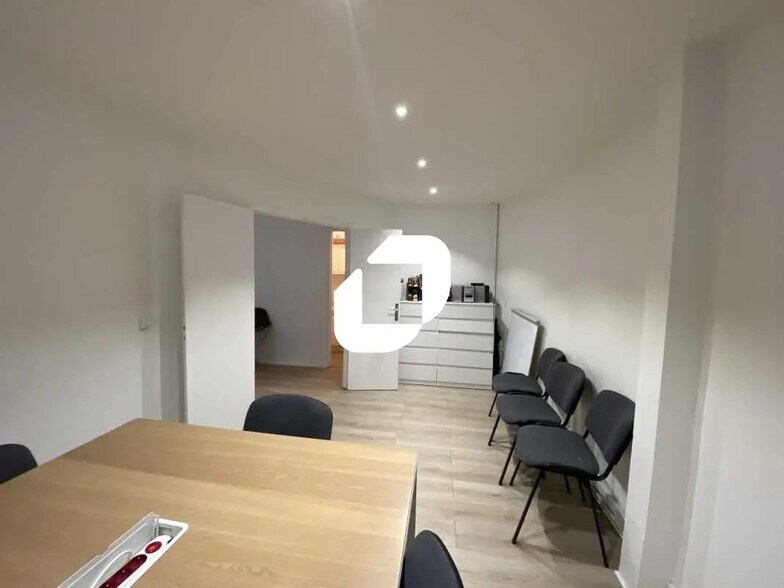 Bureau dans Paris à louer - Photo de l’immeuble – Image 3 sur 7