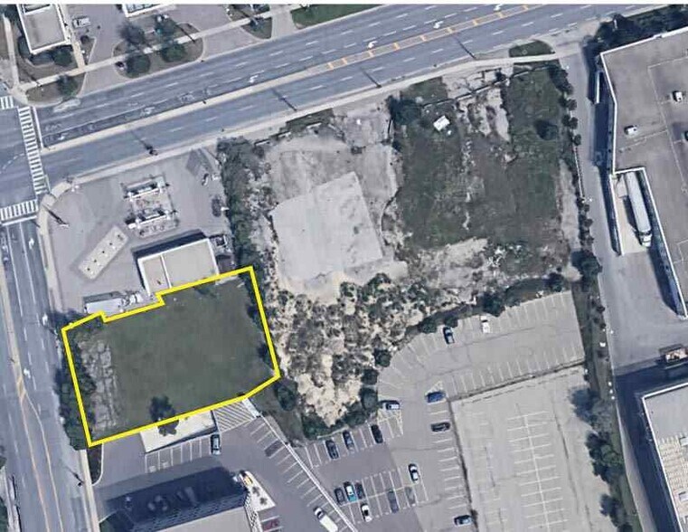 721 Wilson Ave, Toronto, ON à louer - Aérien – Image 2 sur 3