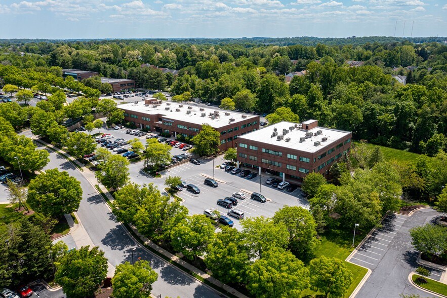 5 Park Center Ct, Owings Mills, MD à louer - Photo de l’immeuble – Image 1 sur 11
