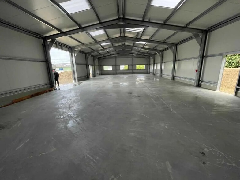 Bureau dans La Rue-Saint-Pierre à louer - Photo intérieure – Image 2 sur 5