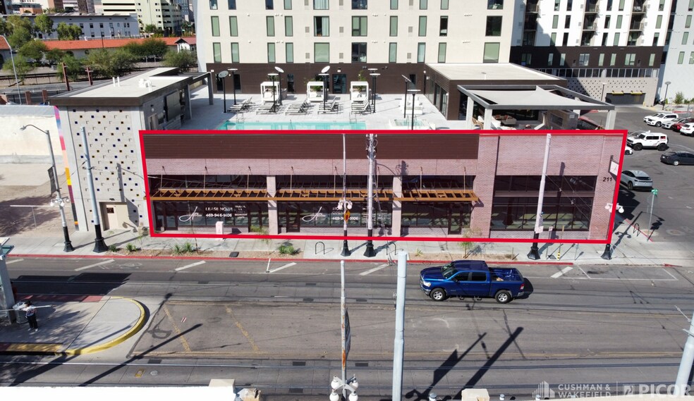 211 N 4th Ave, Tucson, AZ à louer - Photo de l’immeuble – Image 3 sur 7