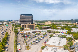 8021-8081 Walnut Hill Ln, Dallas, TX - VUE AÉRIENNE  vue de carte
