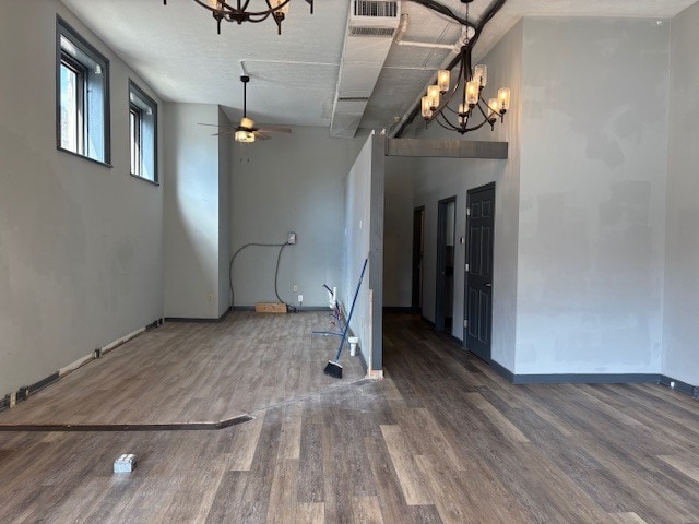 28-30 6th St, Bristol, TN à louer Photo intérieure– Image 1 sur 12