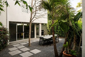 Plus de détails pour 608 Westminster Ave, Venice, CA - Logement à vendre