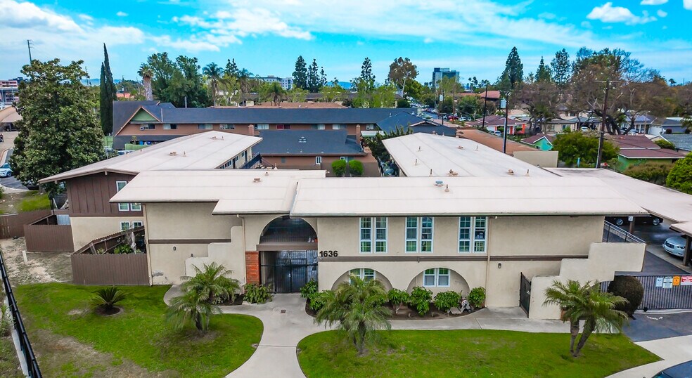 1636 E 6th St, Santa Ana, CA à vendre - Photo principale – Image 1 sur 10