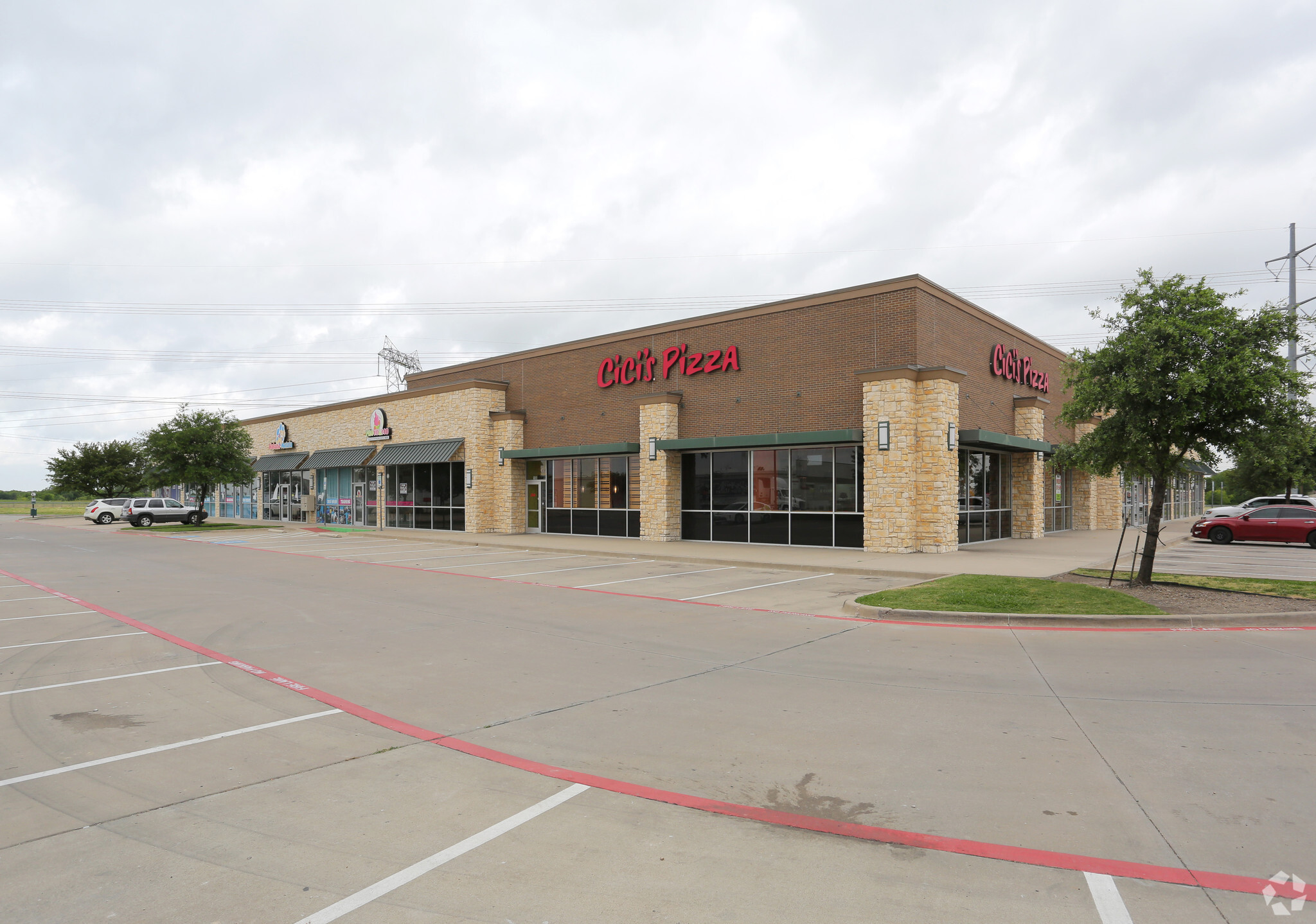 Main St @ Memorial Dr, The Colony, TX à louer Photo principale– Image 1 sur 2