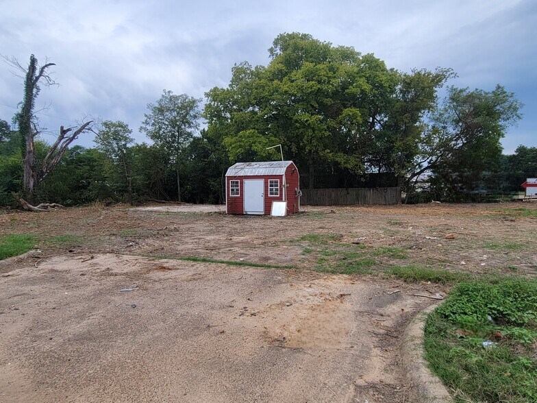 1103 Spruce St, Texarkana, TX à vendre - Photo de l’immeuble – Image 2 sur 3