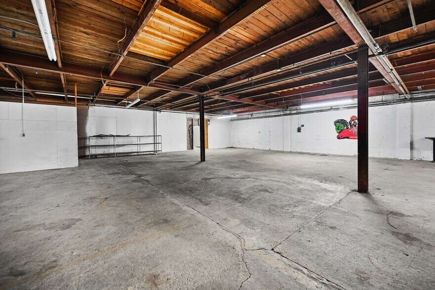1530 Nabell Ave, East Point, GA à louer - Photo de l’immeuble – Image 1 sur 16