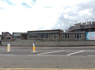 Plus de détails pour 247 Sutton Rd, Southend On Sea - Local d'activités à louer