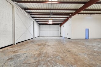 15100 Lee Rd, Humble, TX à louer Photo intérieure– Image 1 sur 14