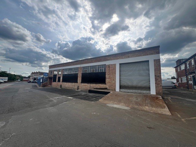 5 Boundary Rd, Wembley à louer - Photo principale – Image 1 sur 35