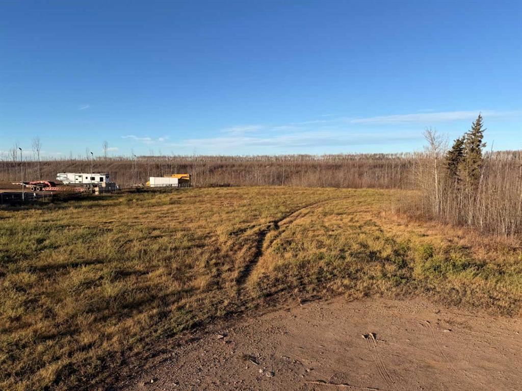 T28 Snow Eagle Drive, Fort McMurray, AB à louer Photo principale– Image 1 sur 2