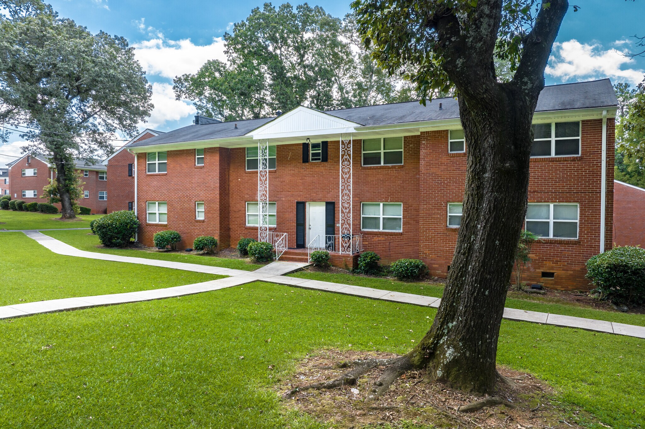 2410 Benjamin E Mays Dr SW, Atlanta, GA à vendre Photo principale– Image 1 sur 32