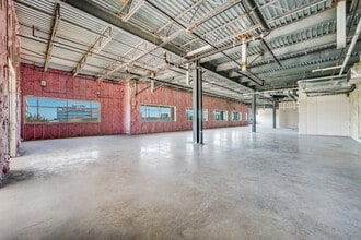 2005 W Park Dr, Irving, TX à louer Photo intérieure– Image 1 sur 4