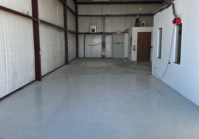 5850 Park Vista Cir, Keller, TX à louer - Photo de l’immeuble – Image 2 sur 3