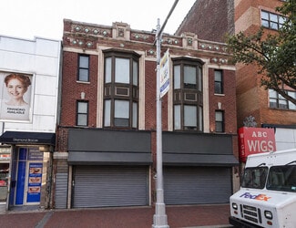 Plus de détails pour 166-12 Jamaica Ave, Jamaica, NY - Local commercial à louer