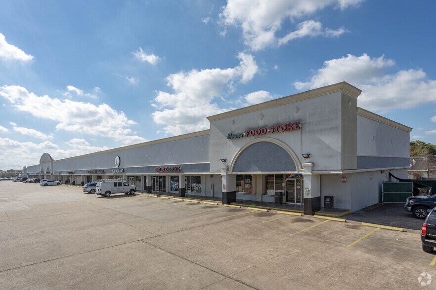 8002-8138 Boone Rd, Houston, TX à louer - Photo de l’immeuble – Image 2 sur 11