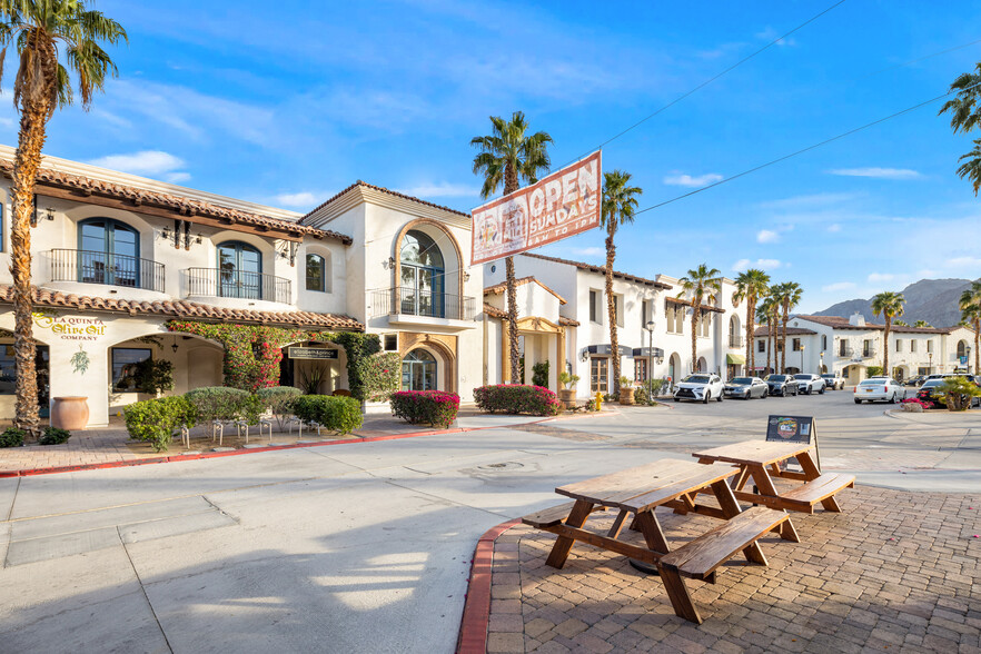78100 Main St, La Quinta, CA à louer - Photo de l’immeuble – Image 3 sur 7