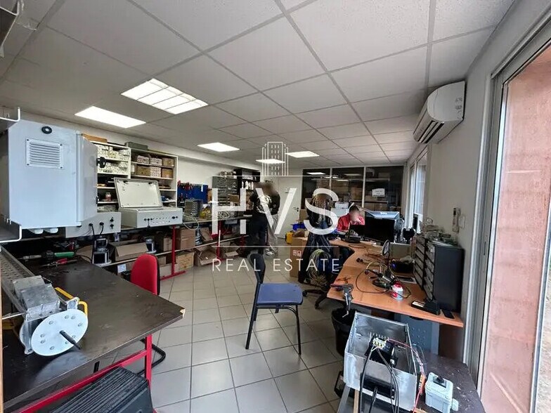 Bureau dans Aix-en-Provence à louer - Photo intérieure – Image 1 sur 5