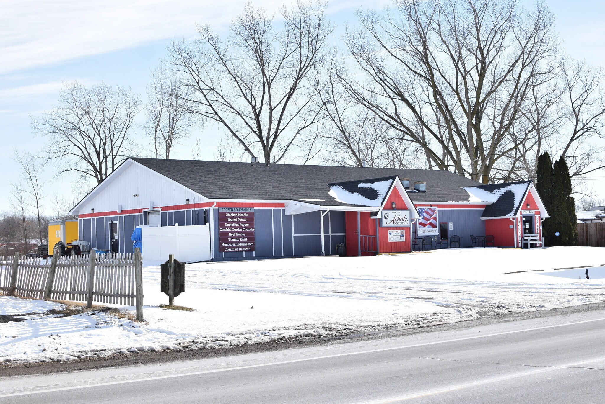6105 King Rd, Marine City, MI à vendre Photo principale– Image 1 sur 20