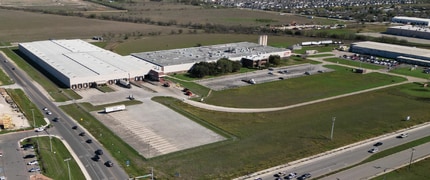 766 FM 306, New Braunfels, TX à vendre Photo de l’immeuble– Image 1 sur 1