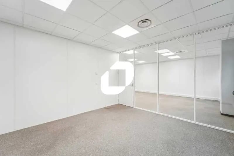 Bureau dans Montpellier à louer - Photo de l’immeuble – Image 3 sur 15
