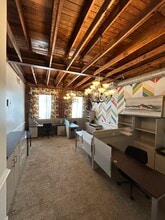 120 E Taylor St, Griffin, GA à louer Photo intérieure– Image 1 sur 3