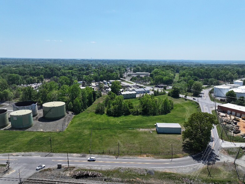 7615 Old Mount Holly Rd, Charlotte, NC à vendre - Photo de l’immeuble – Image 2 sur 7
