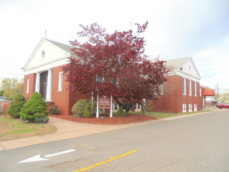33 Church St, East Hartford, CT à vendre - Photo principale – Image 1 sur 1