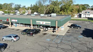 Plus de détails pour 14919-15013 E Nine Mile Rd, Eastpointe, MI - Local commercial à louer