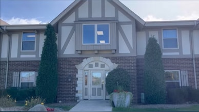 11516 N Port Washington Rd, Mequon, WI à louer - Vidéo sur l’annonce professionnelle 