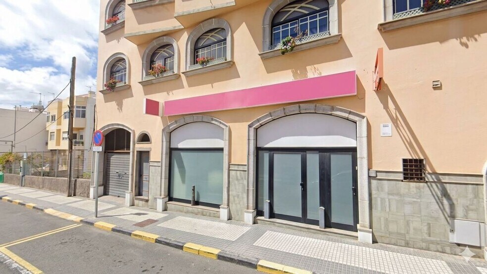 Local commercial dans Las Palmas de Gran Canaria à vendre - Photo de l’immeuble – Image 3 sur 15