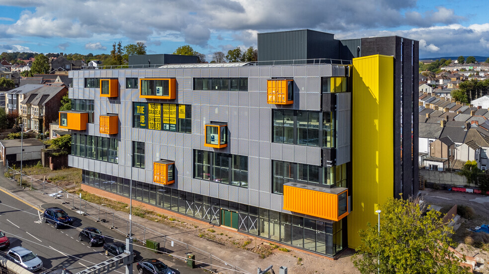 22-29 Mill St, Newport à louer - Photo de l’immeuble – Image 1 sur 8