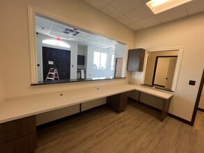 3105 Colorado Blvd, Denton, TX à louer Photo de l’immeuble– Image 2 sur 8