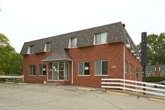 Plus de détails pour 813 E Michigan Ave, Ypsilanti, MI - Bureau à louer