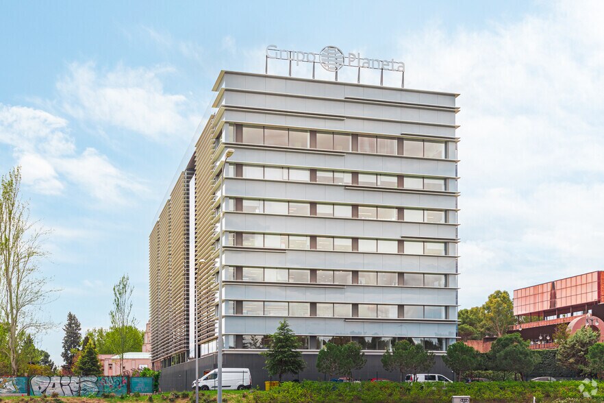 Calle de Juan Ignacio Luca de Tena, 17, Madrid, Madrid à louer - Photo de l’immeuble – Image 2 sur 11