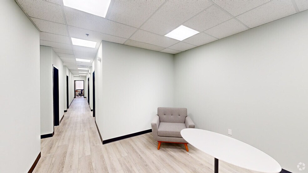 649 N Lewis Rd, Limerick, PA à louer - Numérisation 3D Matterport – Image 2 sur 26