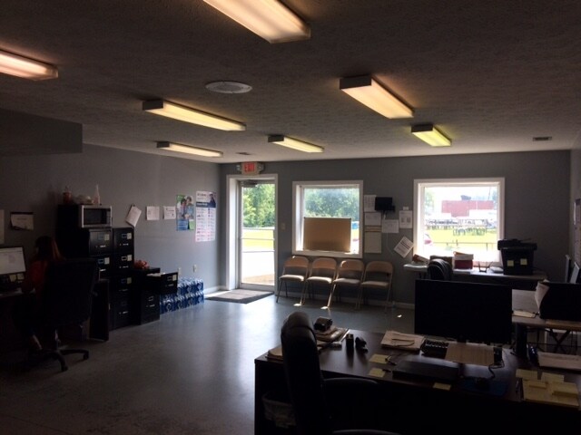 1900 Morgantown Industrial Park Rd, Morgantown, WV à vendre - Photo de l’immeuble – Image 3 sur 21