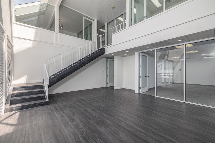 2200 Pacific Coast Hwy, Hermosa Beach, CA à vendre - Numérisation 3D Matterport – Image 3 sur 26