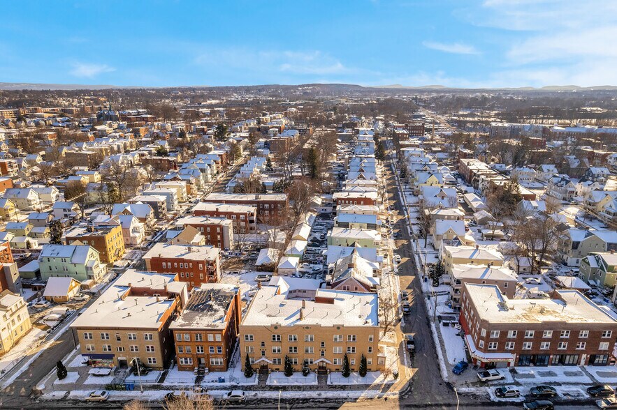 1069-1075 Capitol Ave, Hartford, CT à vendre - Photo de l’immeuble – Image 3 sur 17
