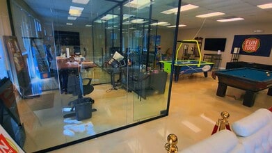 74 SW 12th Ave, Dania, FL à louer - Vidéo sur l’annonce professionnelle 