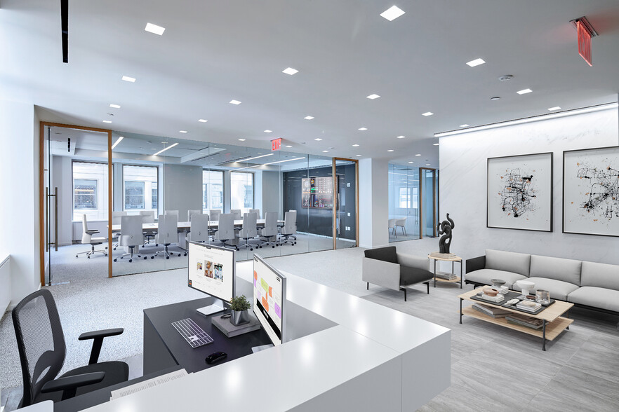 461 Fifth Ave, New York, NY à louer - Photo de l’immeuble – Image 1 sur 10