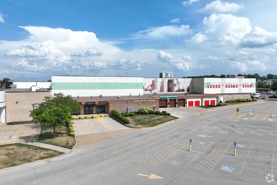 100 Beaver Valley Mall Blvd, Monaca, PA à louer - Photo de l’immeuble – Image 2 sur 4