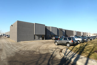 Plus de détails pour 30932-30976 Industrial Dr, Livonia, MI - Industriel/Logistique à louer